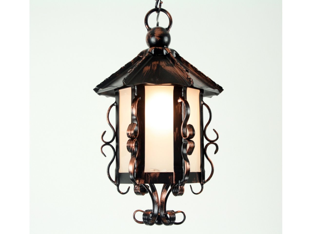 Lampa kuta stalowa wisząca ozdobna winogrono L 04 Lampa kuta stalowa wisząca ozdobna winogrono L 04