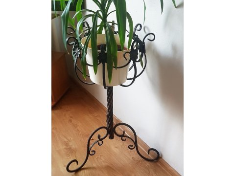 Geschmiedeteblumenbeet (stehend)