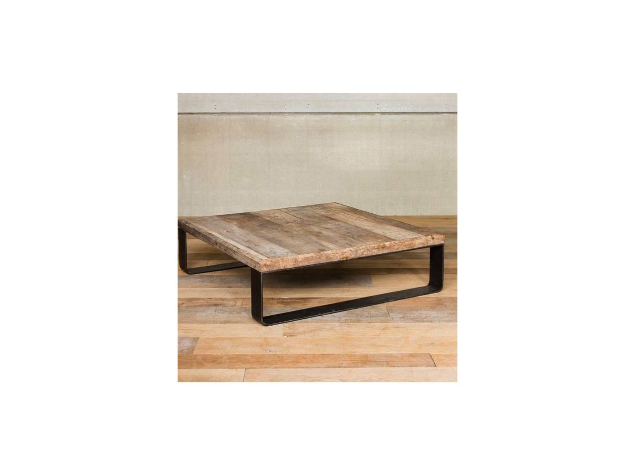 Schmiedetisch mit Holzplatte SK05