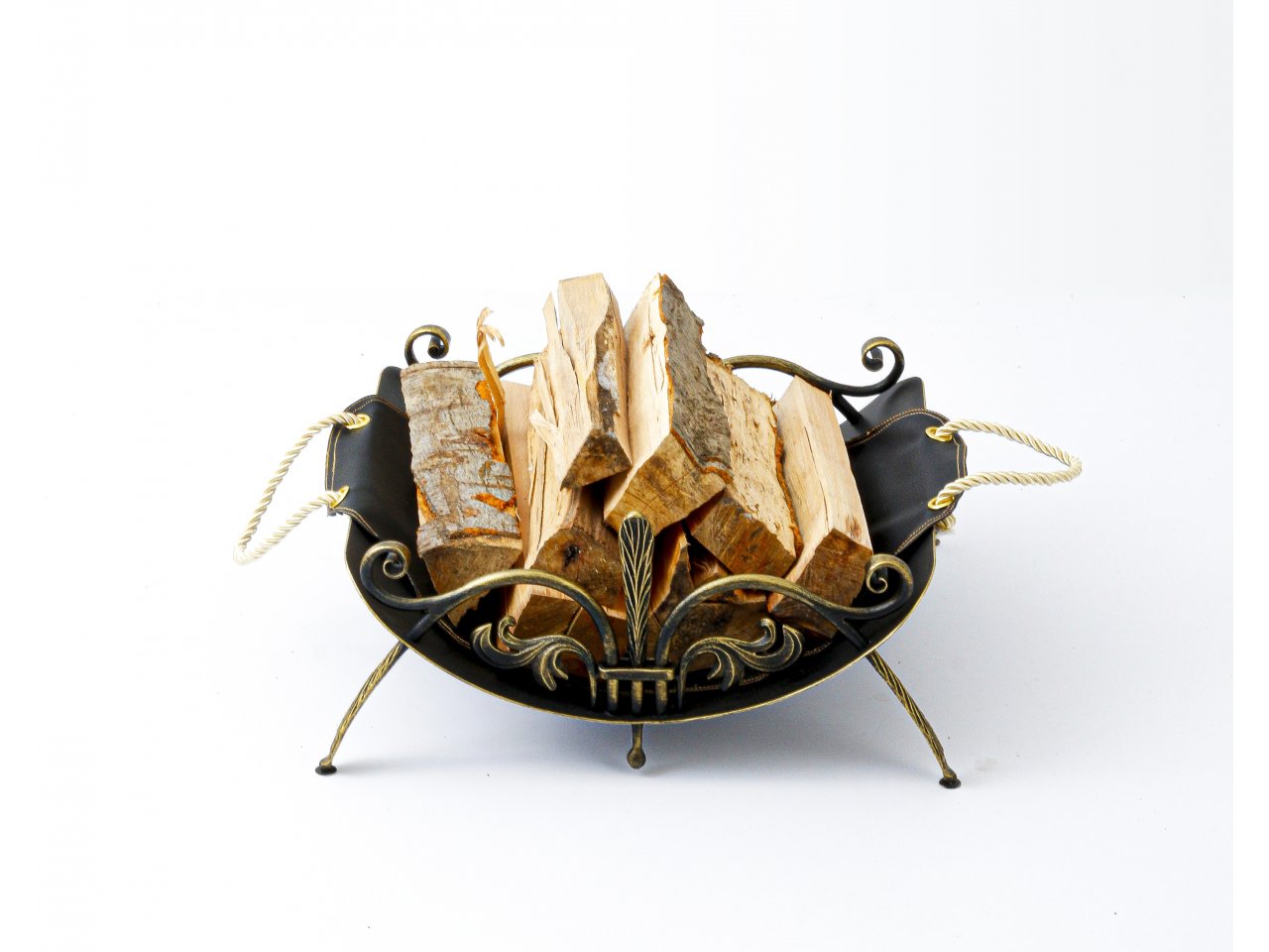 Stojak kuty na drewno kominkowe D1