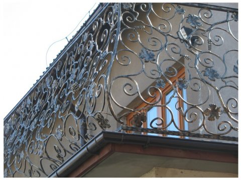 Balustrada kuta zewnętrzna na balkon