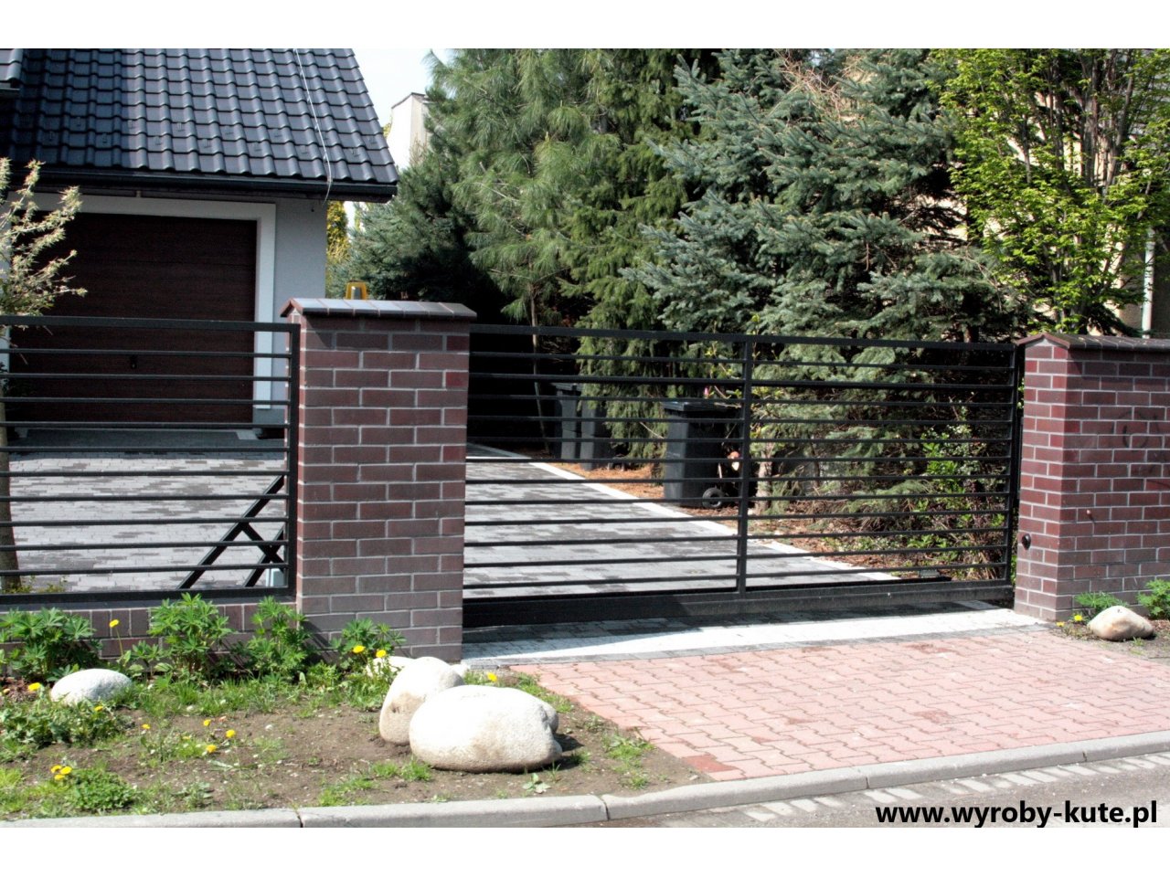 Brama kuta przesuwna model BP01 Brama kuta przesuwna model BP01