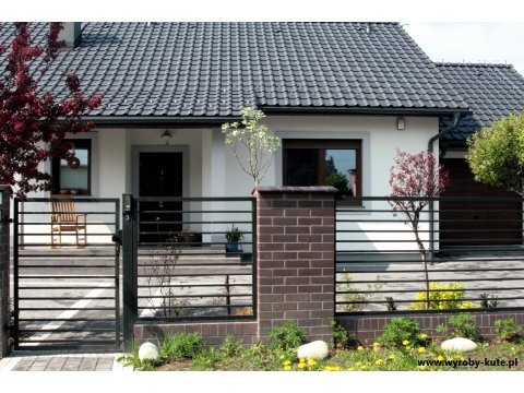 Brama kuta przesuwna model BP01