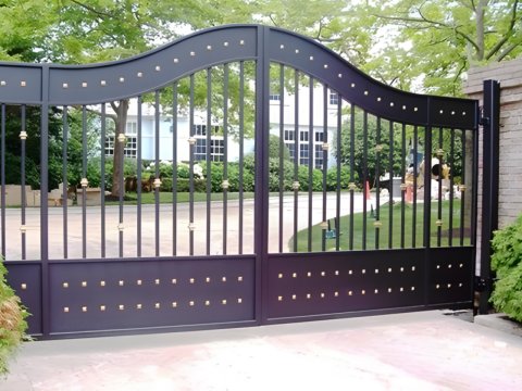Geschmiedetes Metalltor -...