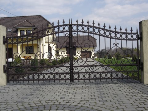 Geschmeidete Drehtor Model...