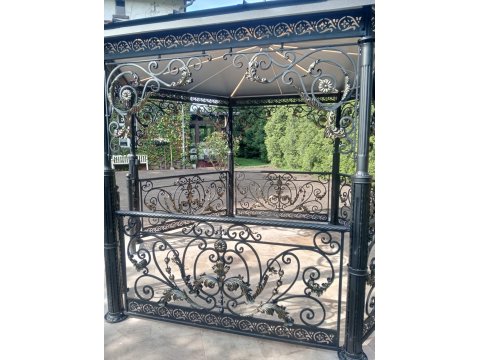 Alta kuta z dachem z...