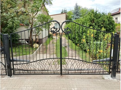 Geschmeidete Drehtor Model...