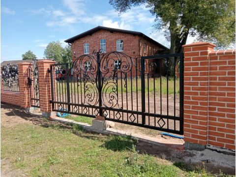 Brama Kuta Dwuskrzydłowa...