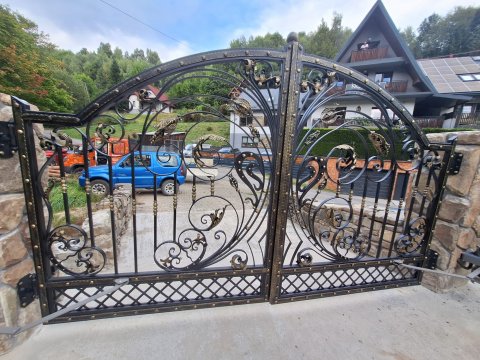 Brama Kuta Uchylna Ozdobna...