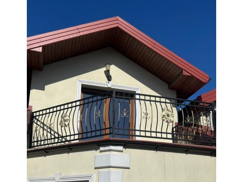 Balustrada kuta zewnętrzna...